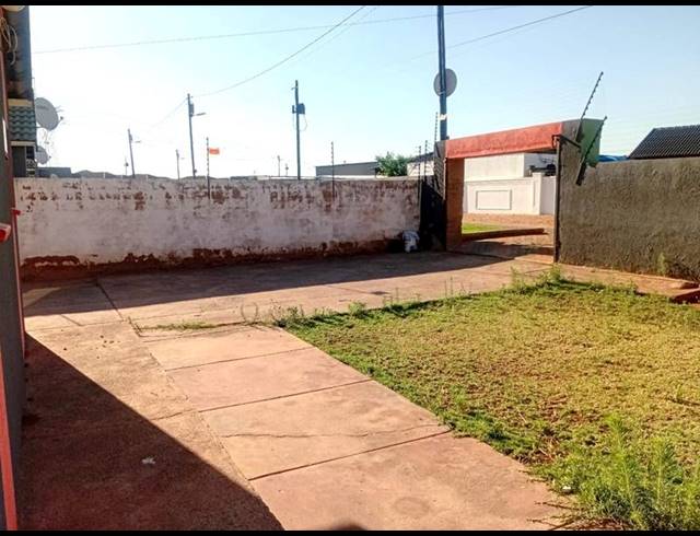 2 BEDROOM HOUSE FOR SALE IN PROTEA GLEN